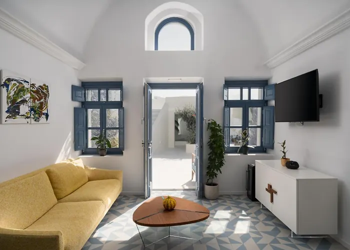 Bliss Mansion With Sunset View & Swimming Pool Pýrgos